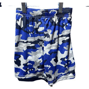 Boys Under Armour blue camo shorts size 6